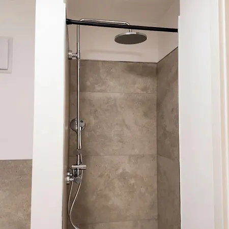 Residenz Koné Safari Mitten Im Herzen Von Appartement Paderborn